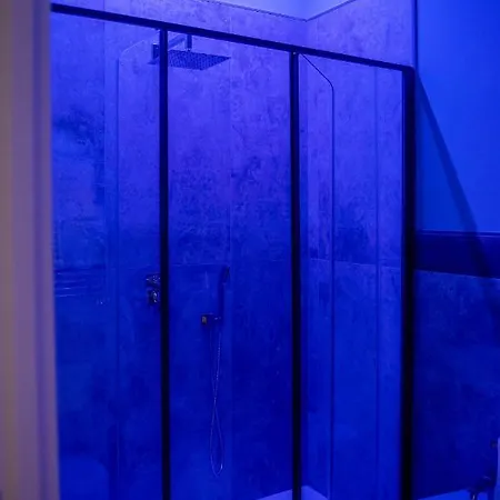 Vemaga Luxury - Center