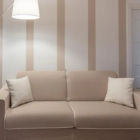 Vemaga Luxury - Center 4*