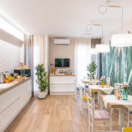 Vemaga Luxury - Center Bed and Breakfast Πομπηία