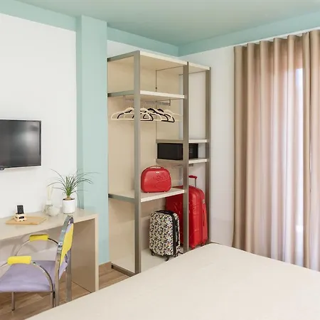 Vemaga Luxury - Center Bed and Breakfast 4*