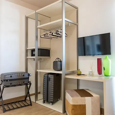 Vemaga Luxury - Center