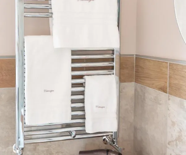 Vemaga Luxury - Center