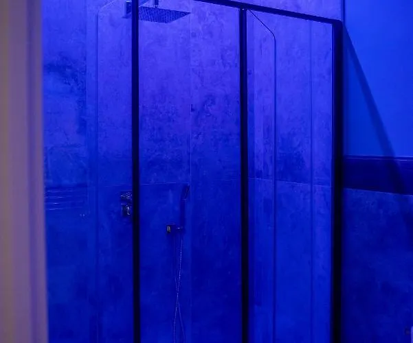 Vemaga Luxury - Center