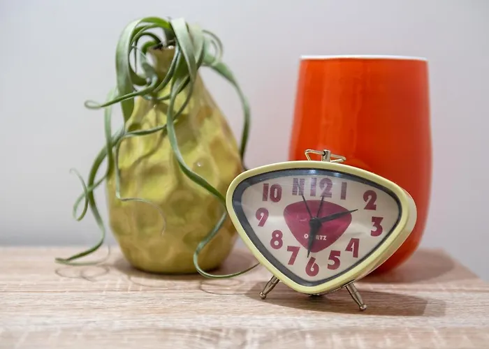 Vemaga Luxury - Center Bed & Breakfast 4*