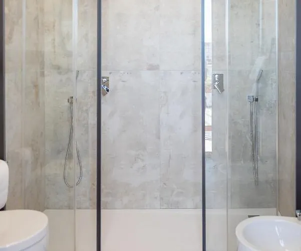 Vemaga Luxury - Center 4*